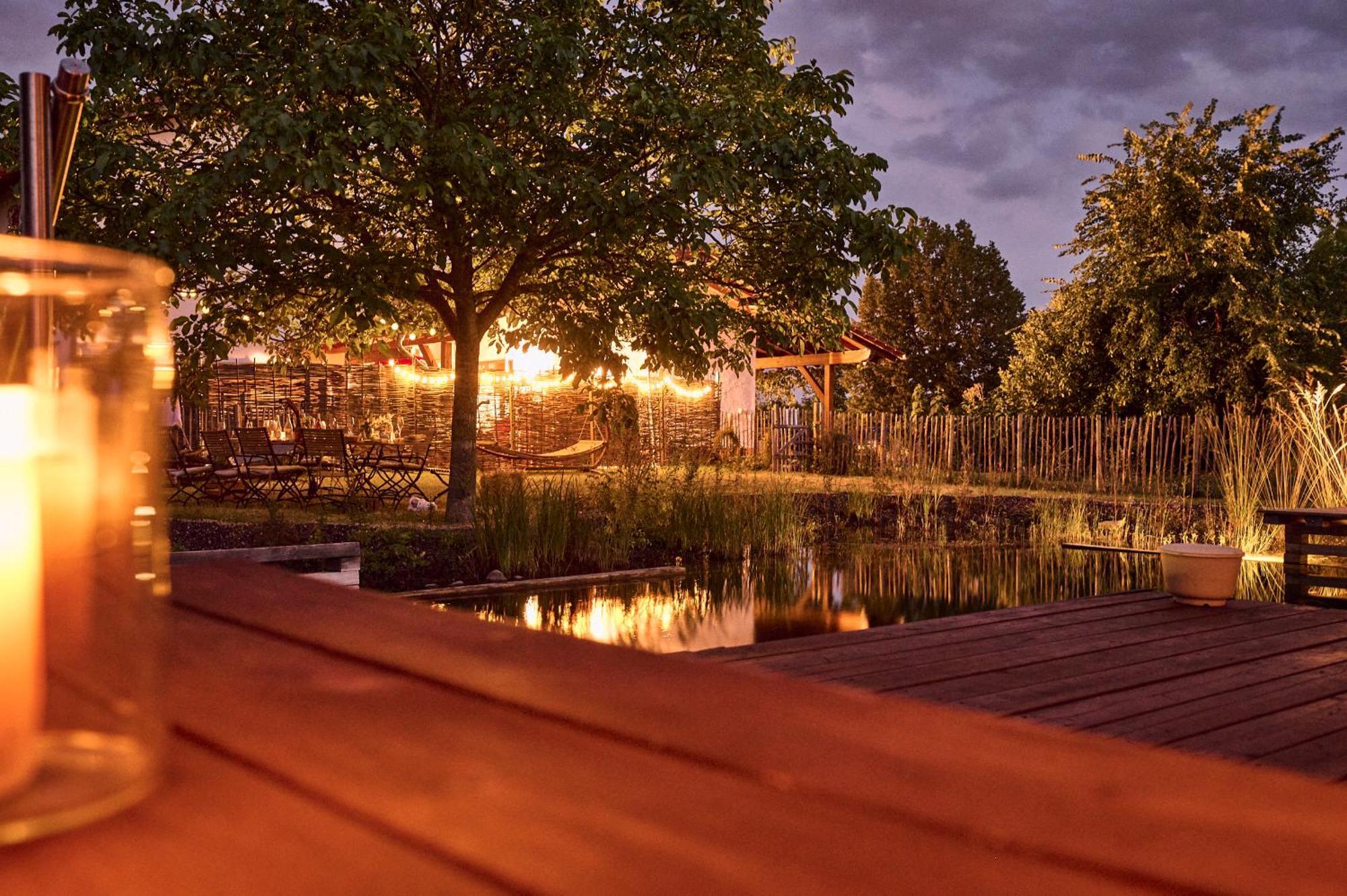 Bioweingut & Landhotel Gaenz Hackenheim Exteriör bild